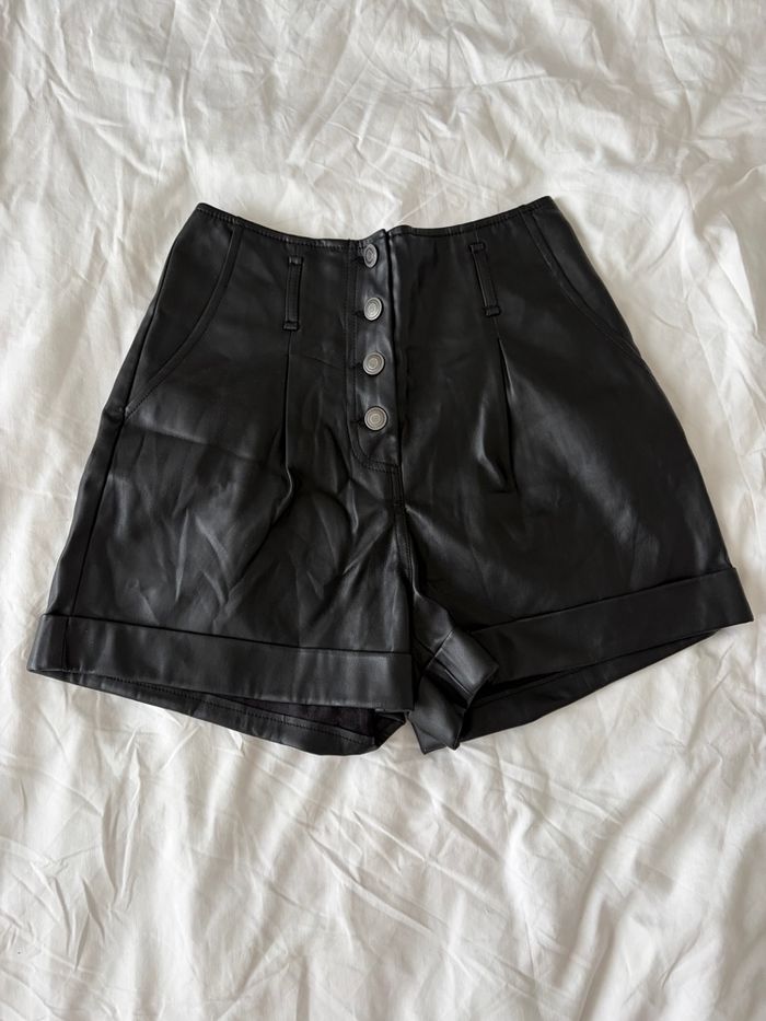 Short taille haute en cuir Pimkie - photo numéro 2
