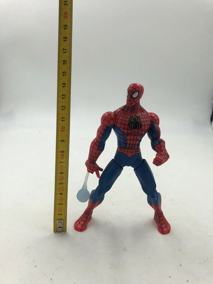 Figurine articulé Marvel Spiderman Hasbro 2010 15 cm - photo numéro 7