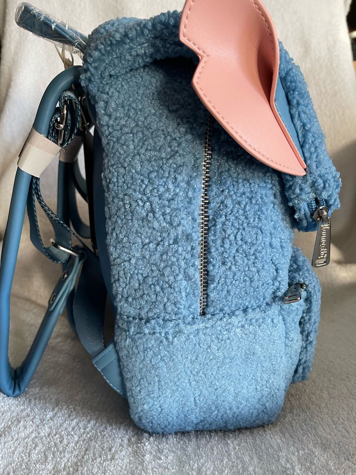 LILO & STITCH - Stitch - Mini sac à dos Loungefly en peluche doudou - photo numéro 4