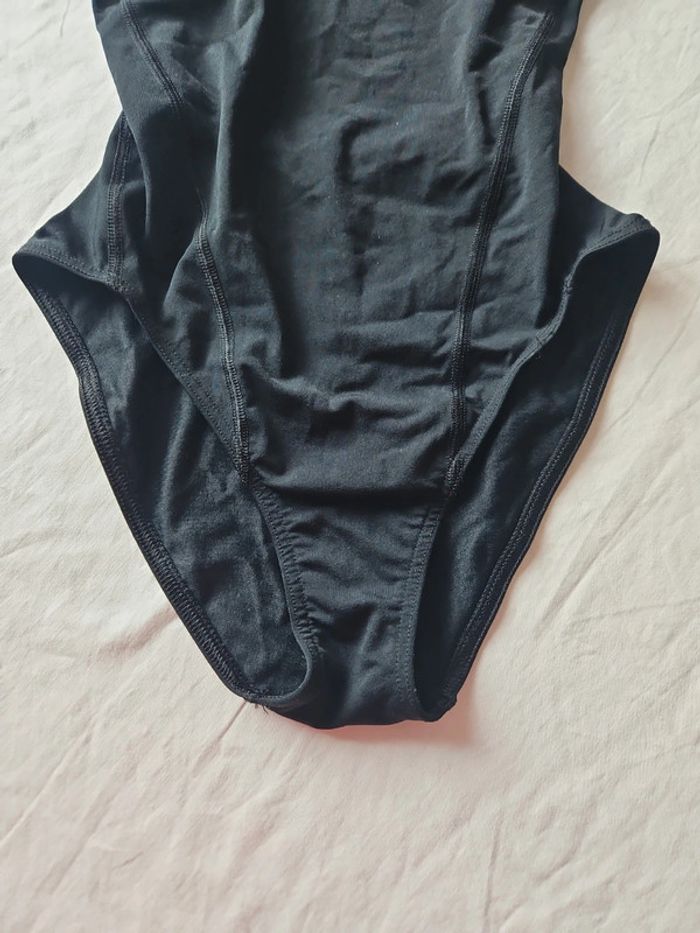 Maillot de bain de natation - photo numéro 3