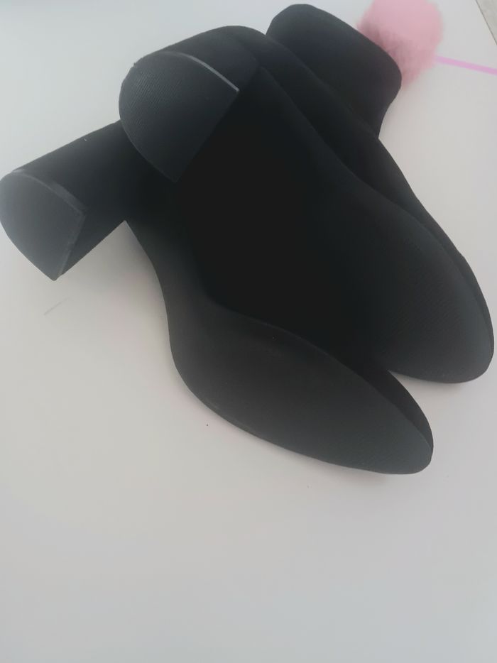 Bottines noir velour taille 40.5 - photo numéro 6