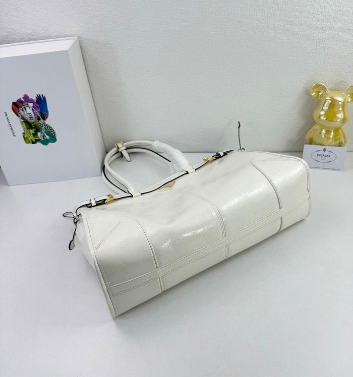 Prada  SoftLux  Soft Lux   433 - photo numéro 8