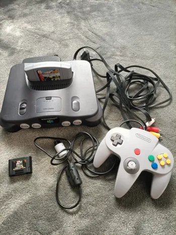 Nintendo 64 +1 jeu + carte mémoire