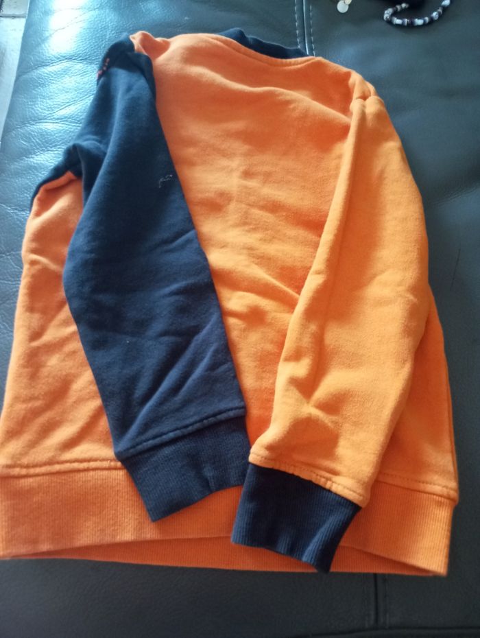 Gilet/ pull 7 ans - photo numéro 5