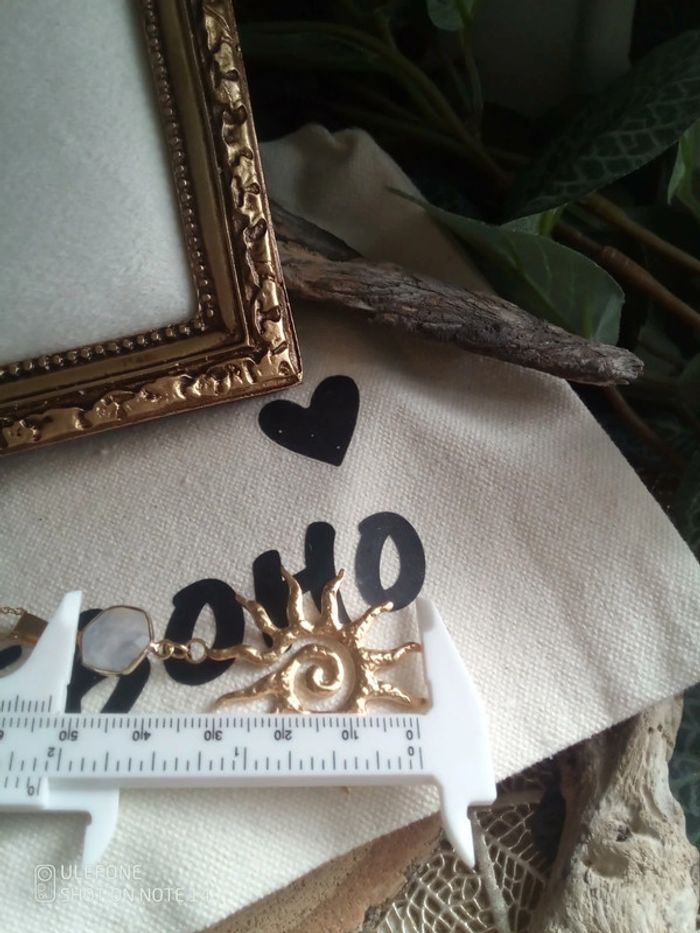 Collier pendentif pierre de lune et soleil - photo numéro 3