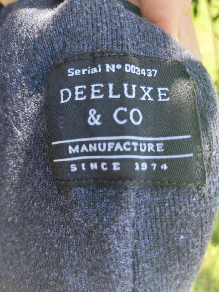 Magnifique sweat Deeluxe & CO 14 ans