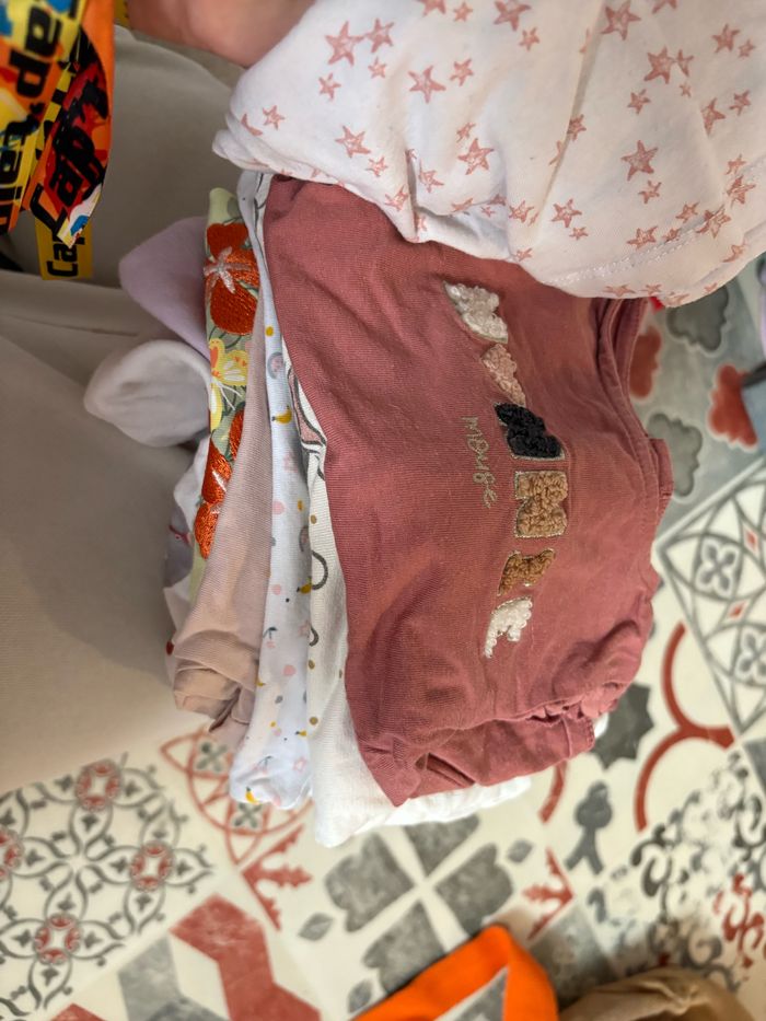 Lot de vêtement fille de 6 mois - photo numéro 6