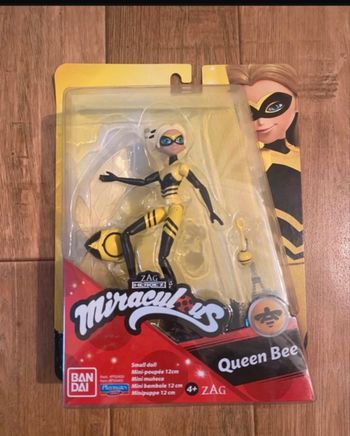 Miraculous Ladybug Queen Bee neuf