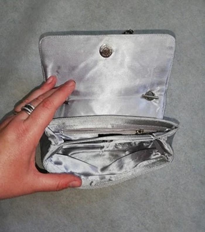 Pochette grise argentée - photo numéro 3
