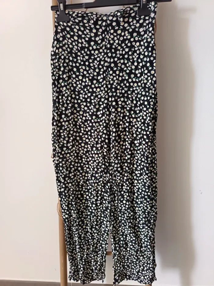 Pantalon léger ample à fleurs