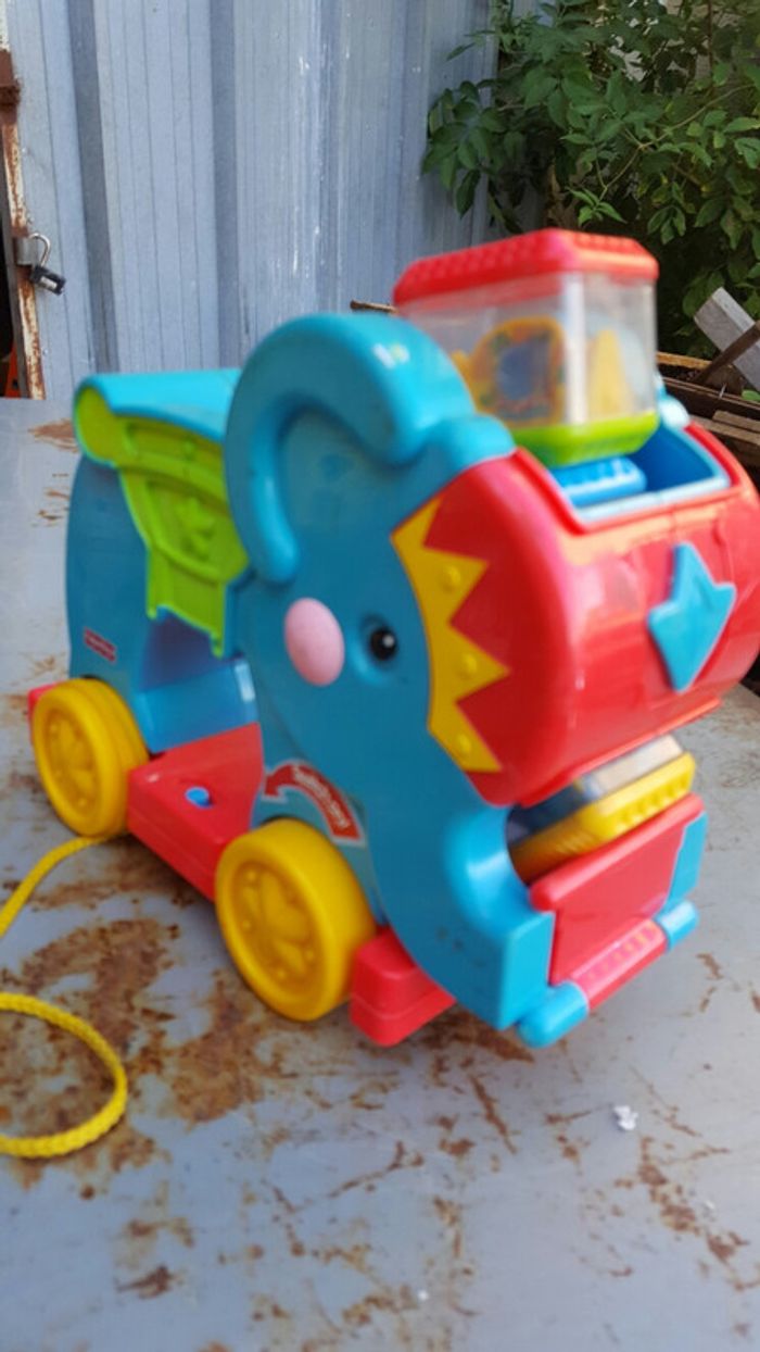 Éléphant musicale ficher price - photo numéro 2