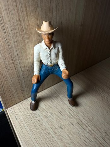 Figurine cavalier western schleich