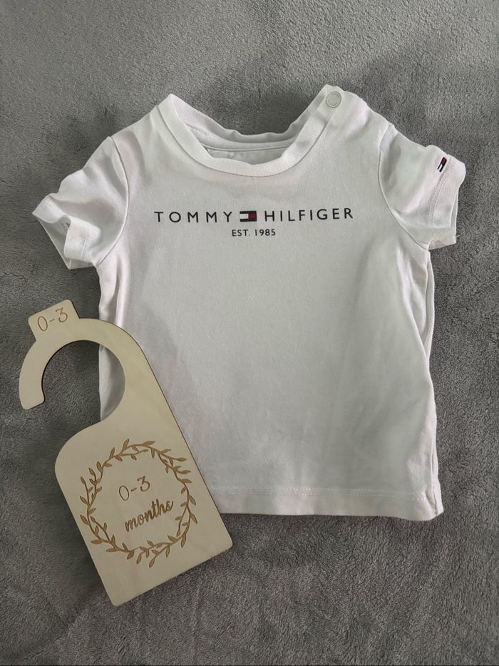 T-shirt tommy
