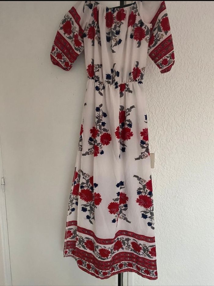 Robe bohémienne à fente épaules dénudés - photo numéro 2