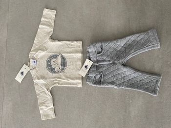 Ensemble Petit Bateau 6 mois NEUF