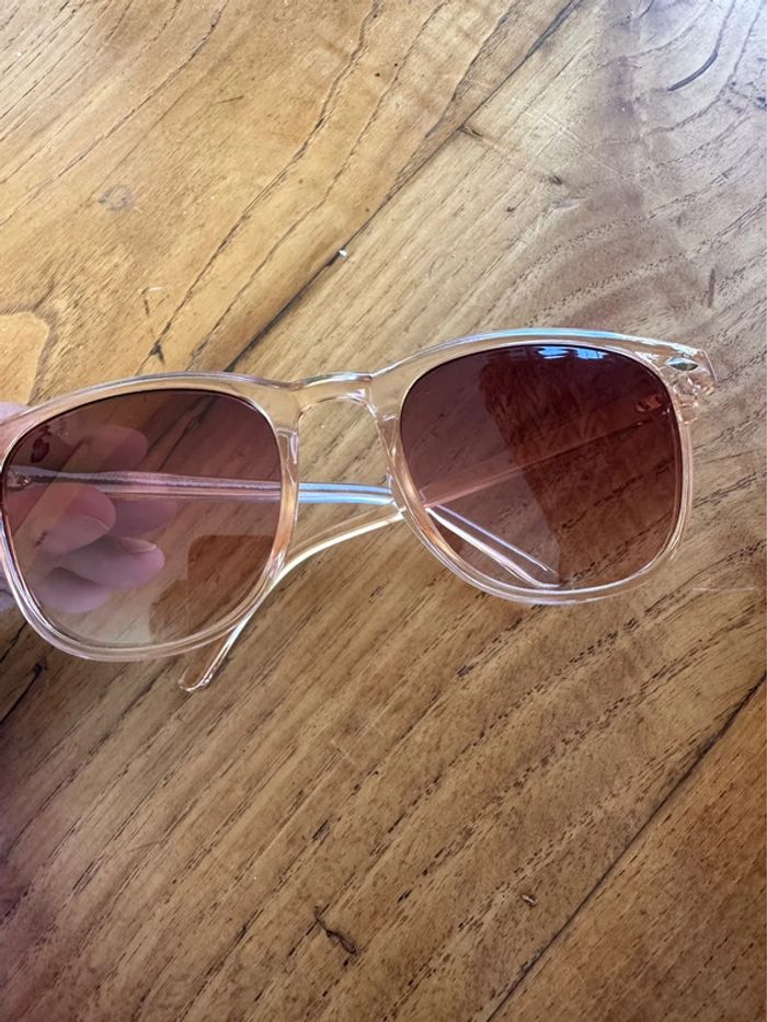 Paire de lunettes neuves - photo numéro 7
