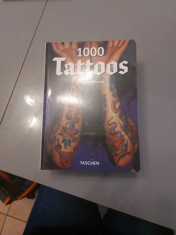 1000 tatoos