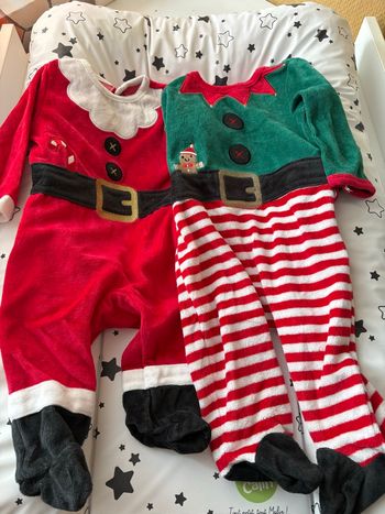 Lots de deux pyjamas de Noël 6 mois