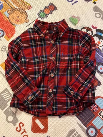 Chemise rouge à carreaux