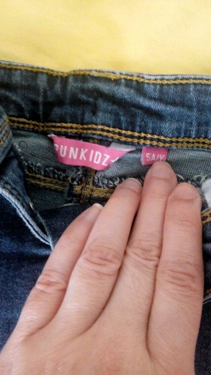 Jupe en jean délavé neuve - photo numéro 2