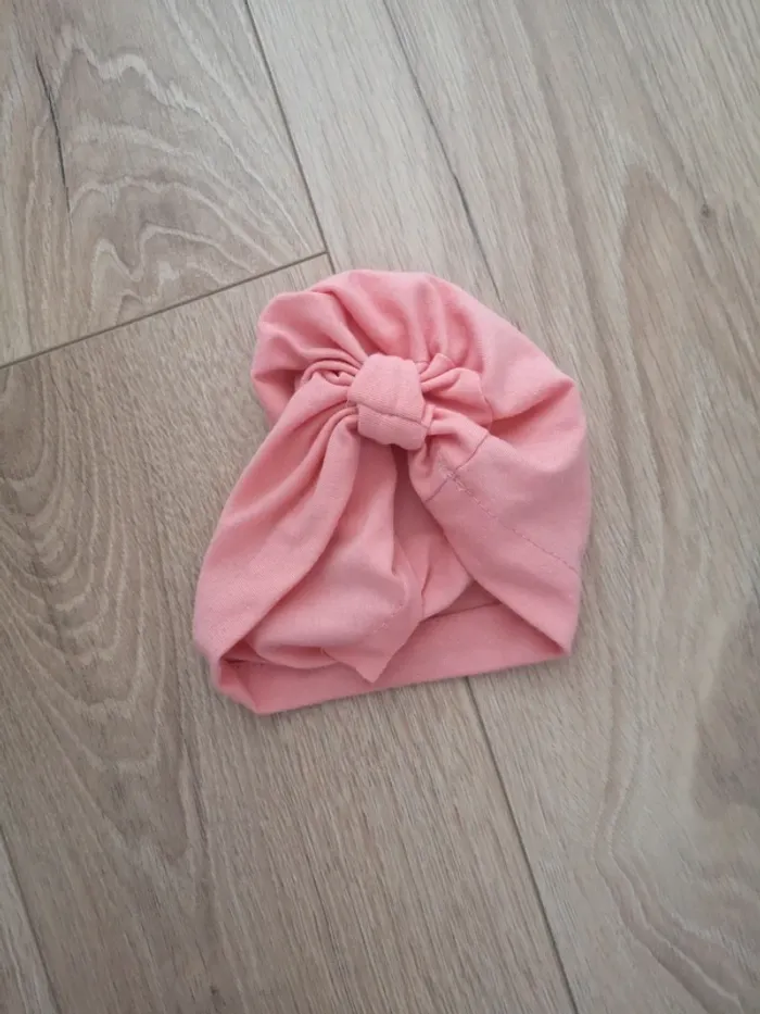 Petit bonnet en tissu