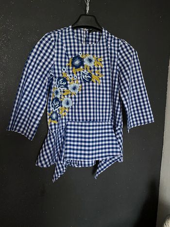 Blouse vichy bleue marine brodée