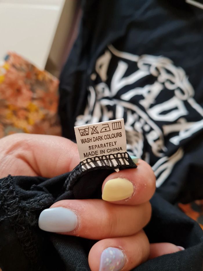 T-Shirt noir - photo numéro 5