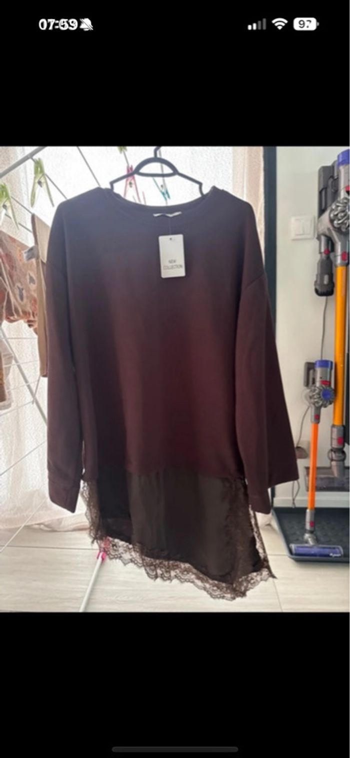 Pull femme avec dentelle