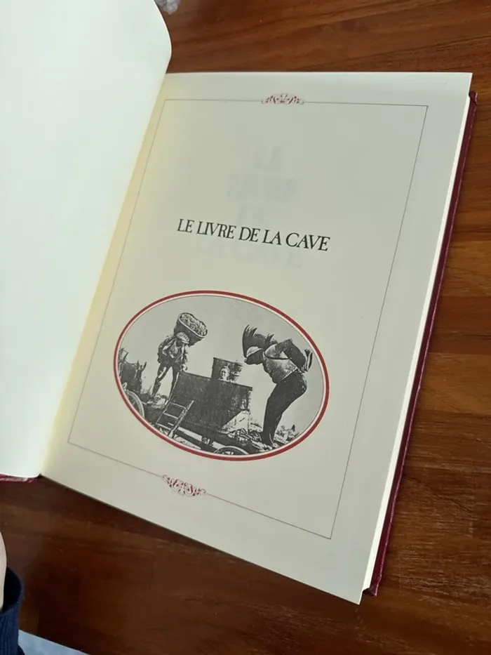 Livre le livre de la cave - photo numéro 5
