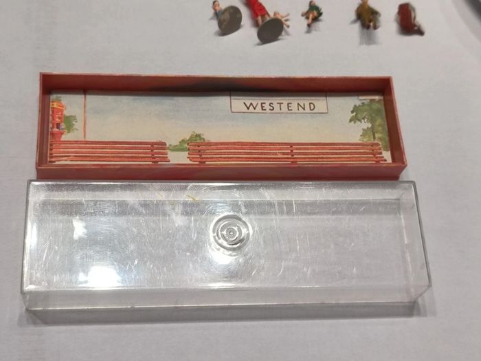 Vintage boîte Walter merten miniature en plastique Berlin west - photo numéro 4