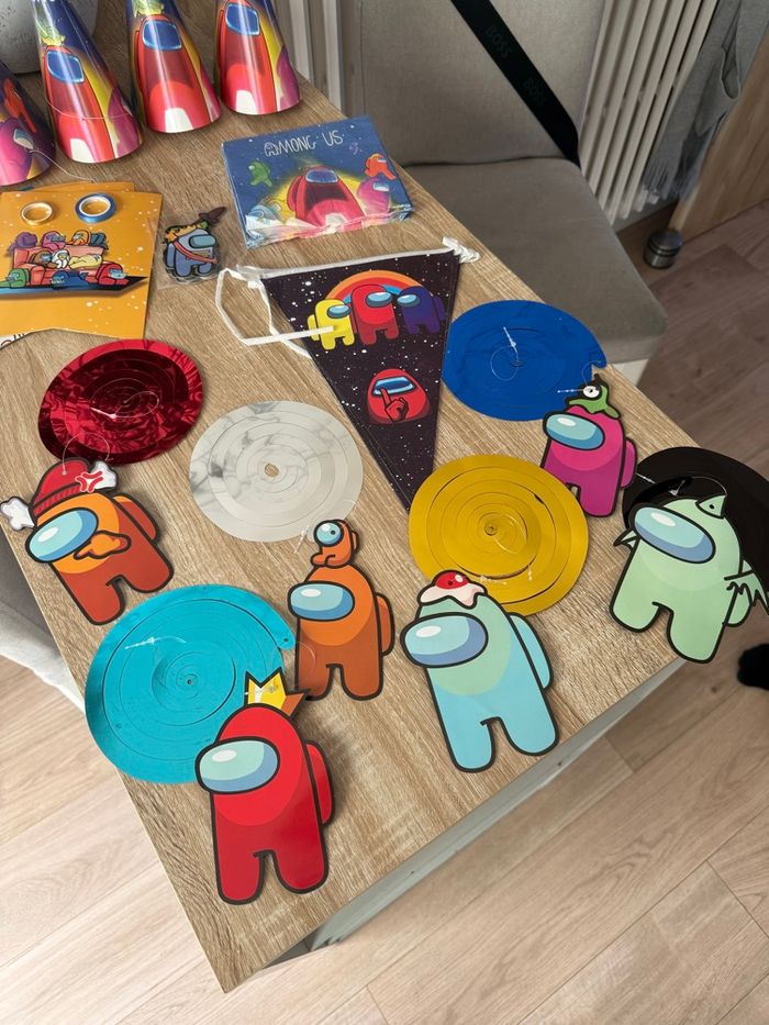 Déco anniversaire Amongus - photo numéro 2