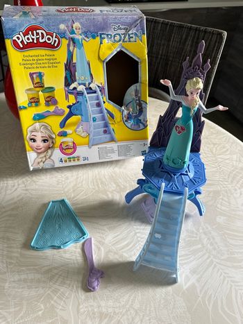 Palais de glace reine des neiges play doh pâte à modeler