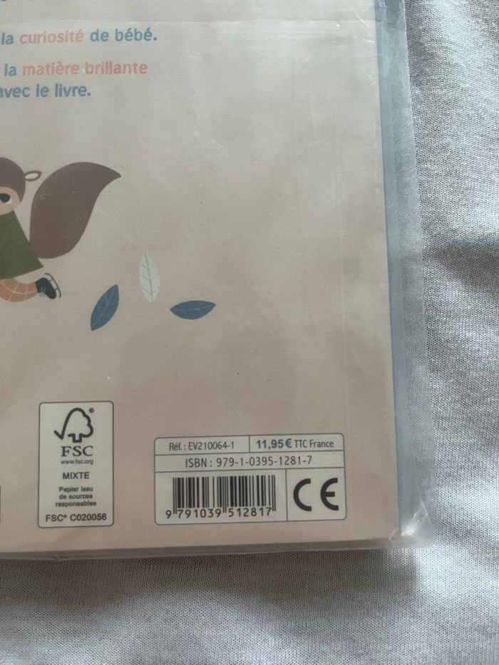 Livre que fais tu petit pingouin - photo numéro 2