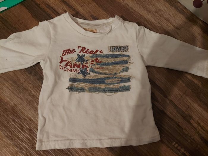 Tee shirt levi's 9mois