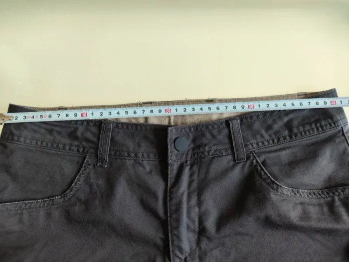 Short Quechua gris – Taille S/M, bon état. - photo numéro 12