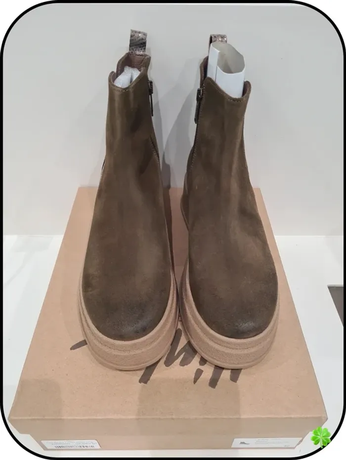 Chaussures Minka taille 40 - photo numéro 2