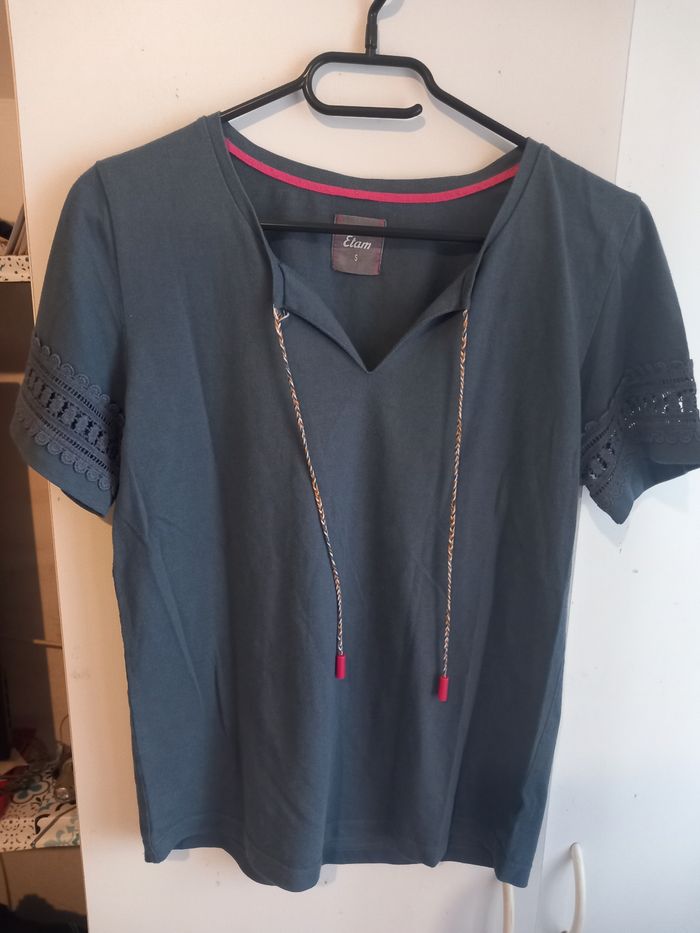 Tee-shirt