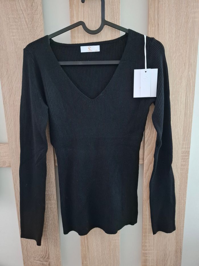 Pull noir taille L/ xl