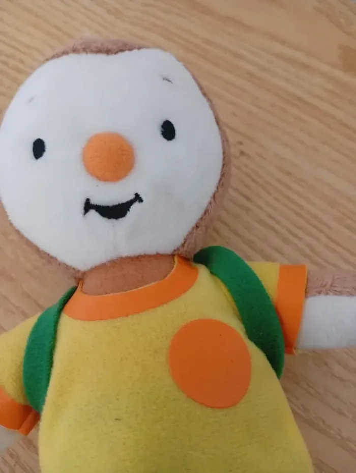 Peluche pilou 17cm l'ami de T'choupi dessin animé tchoupi et doudou - photo numéro 2