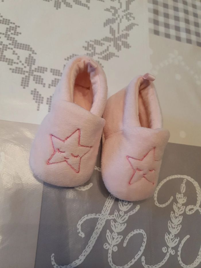 Chaussons bébé roses - photo numéro 3
