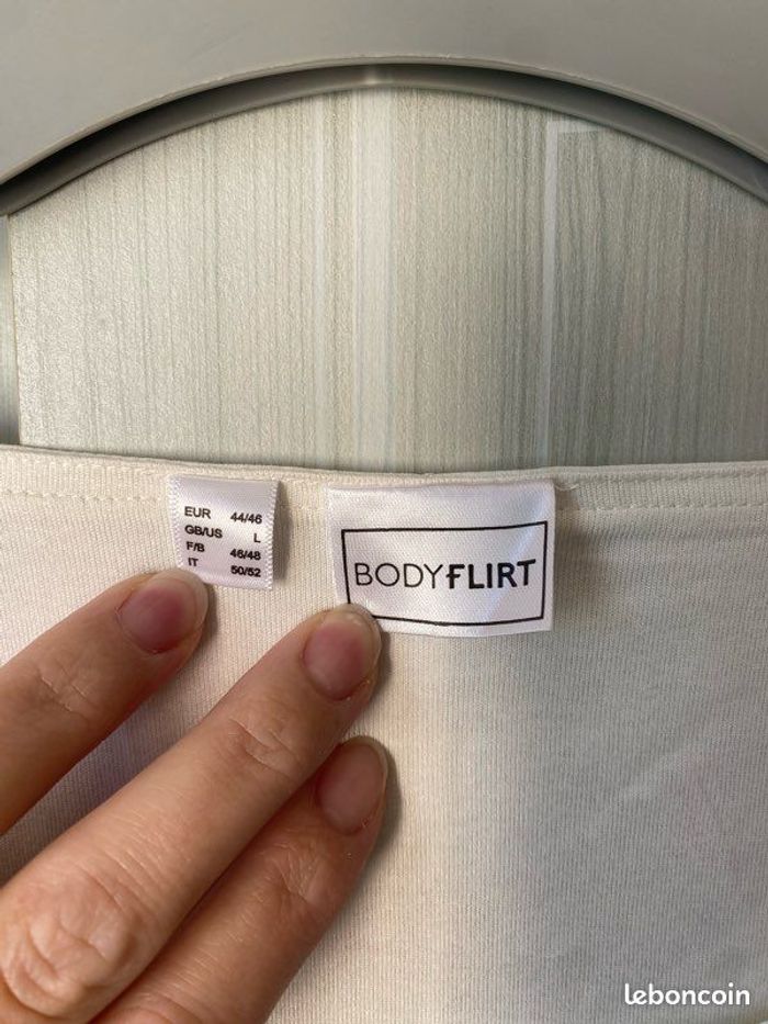 Tee-shirt manches 3/4 - femme - taille 46/48 - photo numéro 4