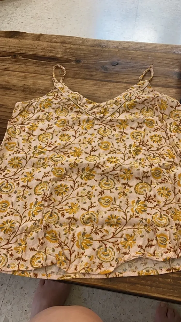 Top fleuri