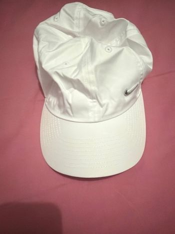 Casquette blanche Nike
