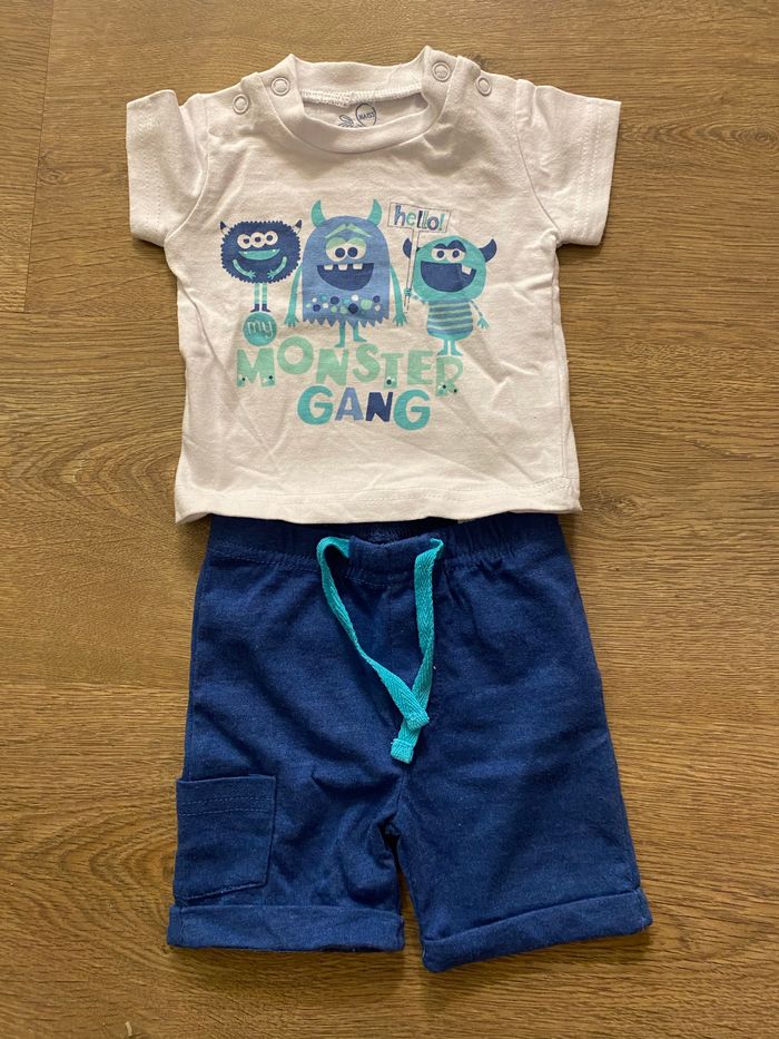 Ensemble short t-shirt