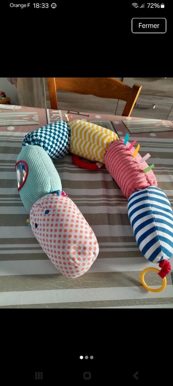 Chenille d activité bébé 