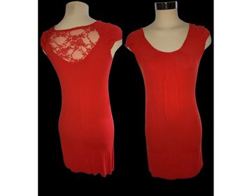 Robe rouge dos dentelle 36/38