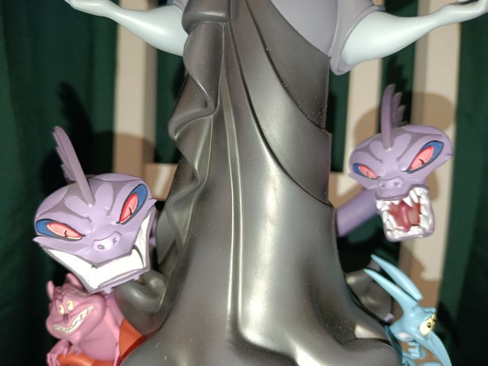 Figurine lumineuse Disney Hadès  Disneyland Paris - photo numéro 4