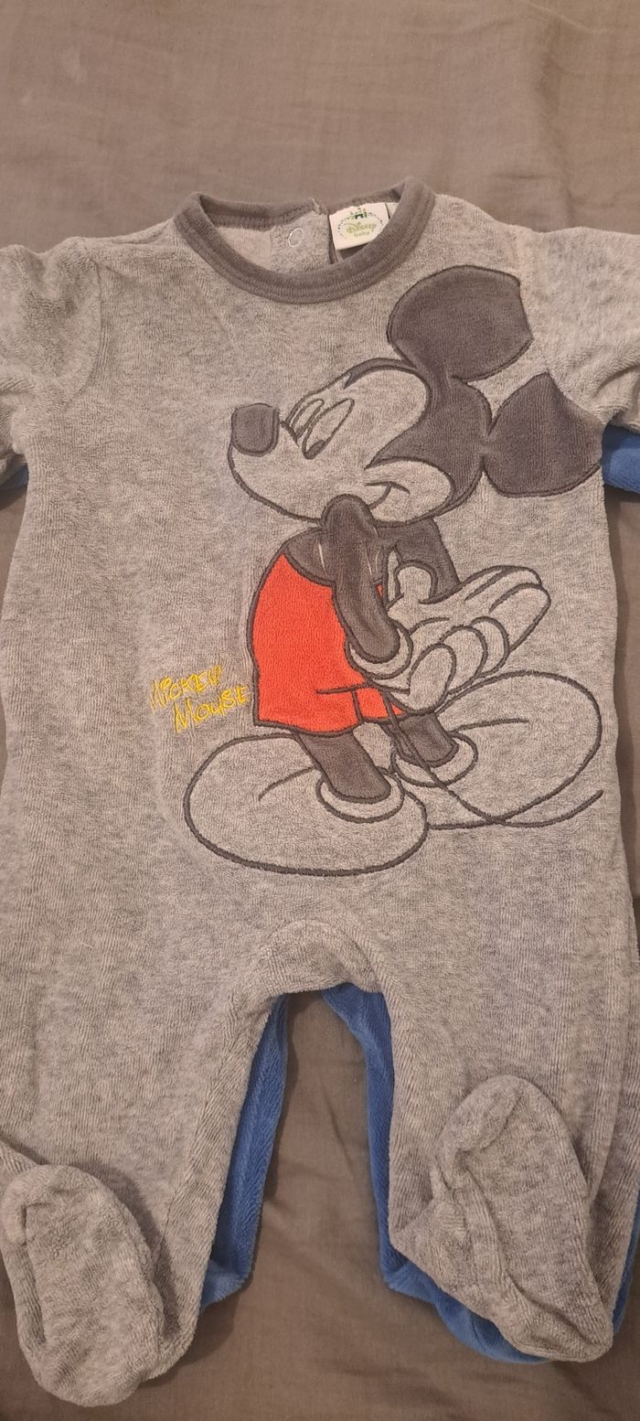 Pyjama - photo numéro 3