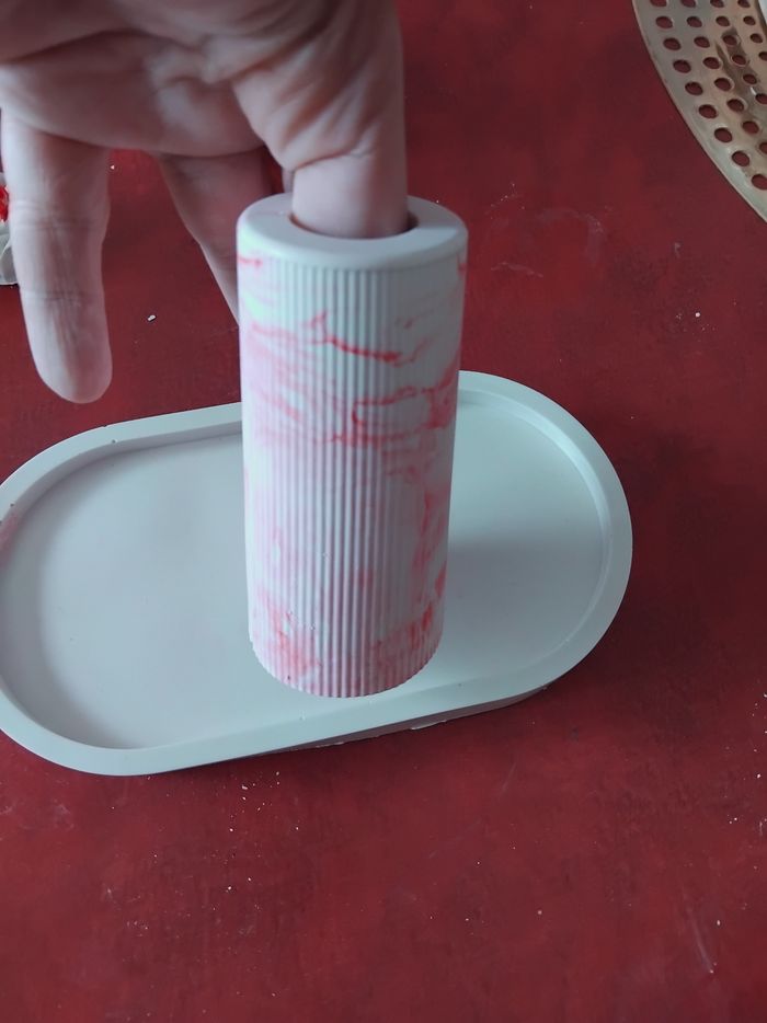 Vide poche avec vase en plâtre - photo numéro 3