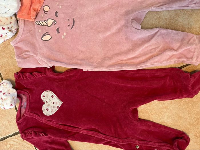 7 pyjamas 9 mois - photo numéro 2